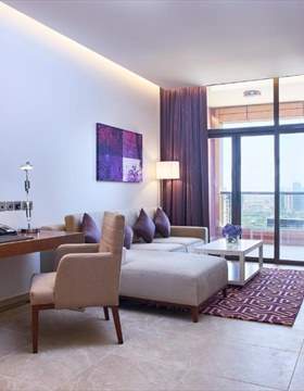 Mercure Hotel Suites & Apartments Dubai Barsha